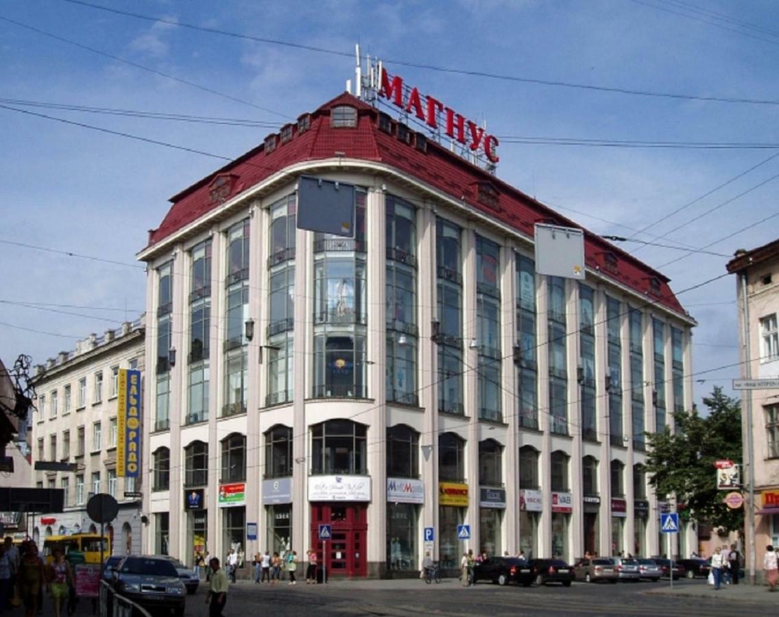 Невелика Smart Квартира В Центрі Для Пари Lviv Bagian luar foto
